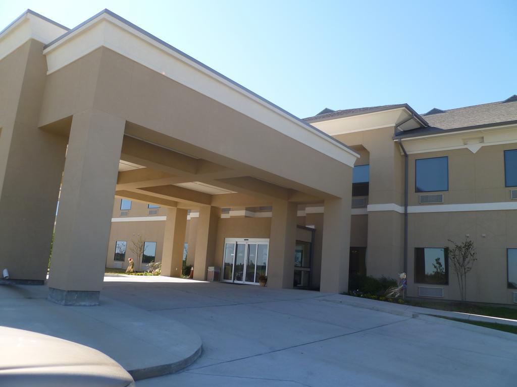 Ambassador Inn & Suites Baldwin Exterior foto